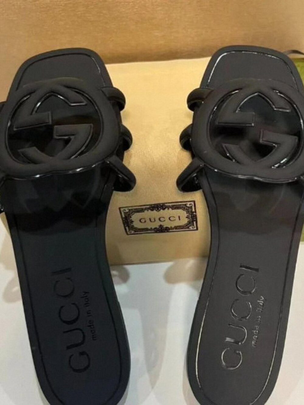 Gucci Black Interlocking G Slide Sandals - Picture 3 of 5